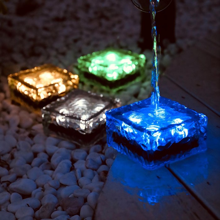 Солнечная лампа для наружного сада