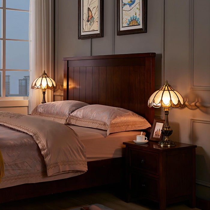 Vintage luxury brass table lamp