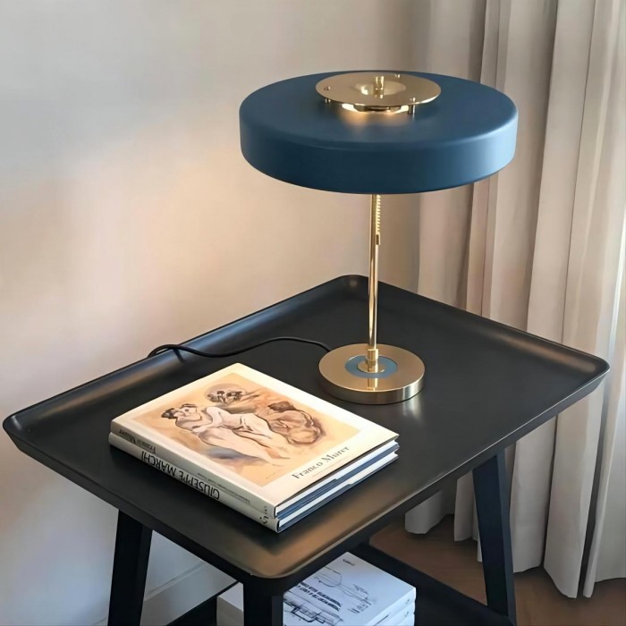 Revolve table lamp