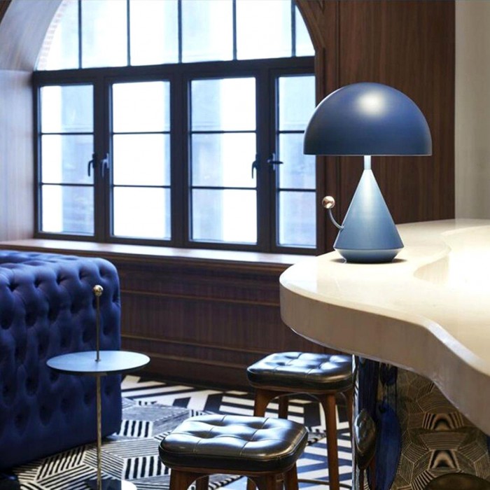 Dali Divina table lamp