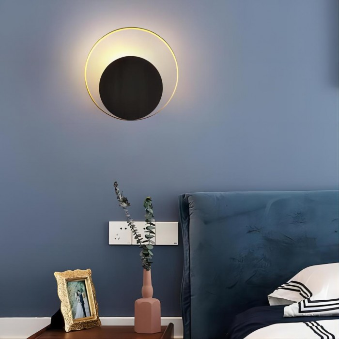 Circle wall lamp