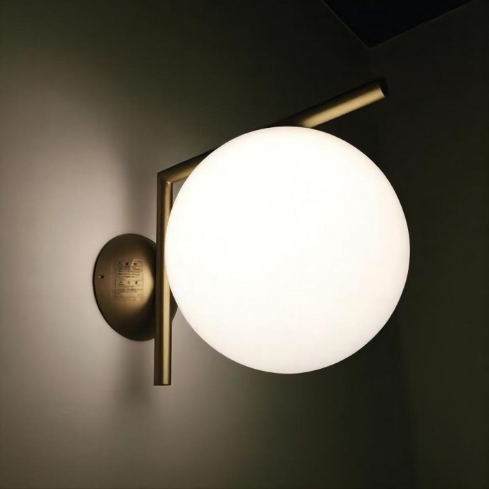 IC Lights wall lamp