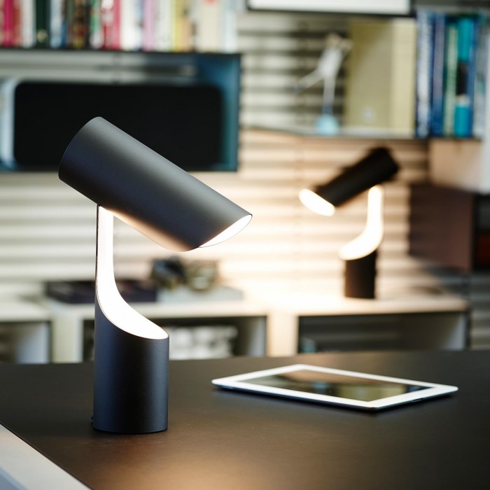 Mutatio Table Lamp
