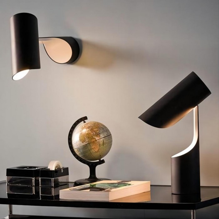 Mutatio Table Lamp