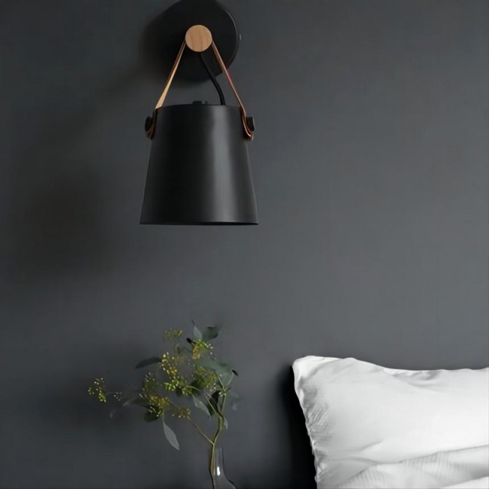 Scandinavian wall lamp