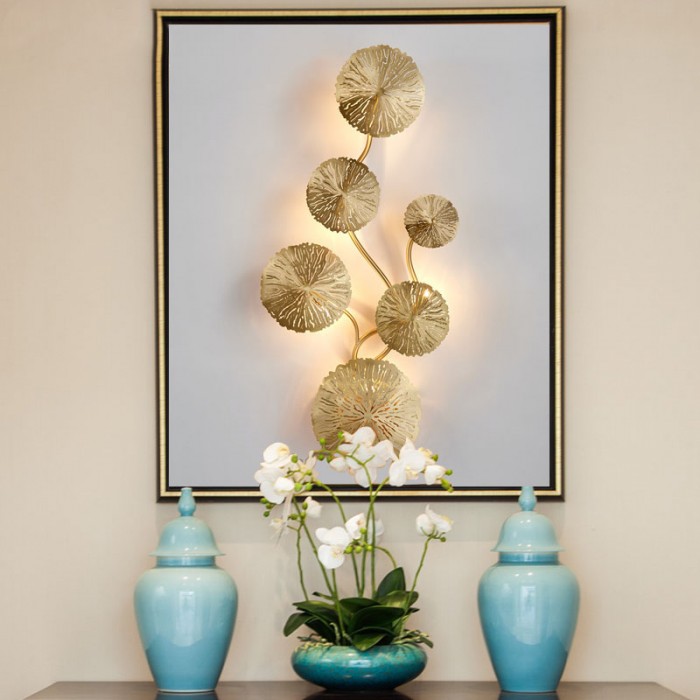 Lotus Leaf wall lamp