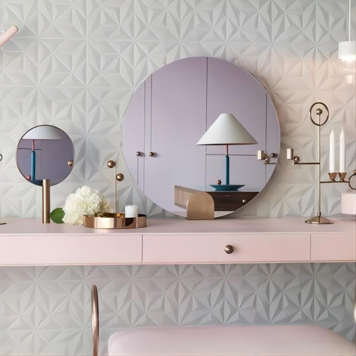 Little Eliah table lamp