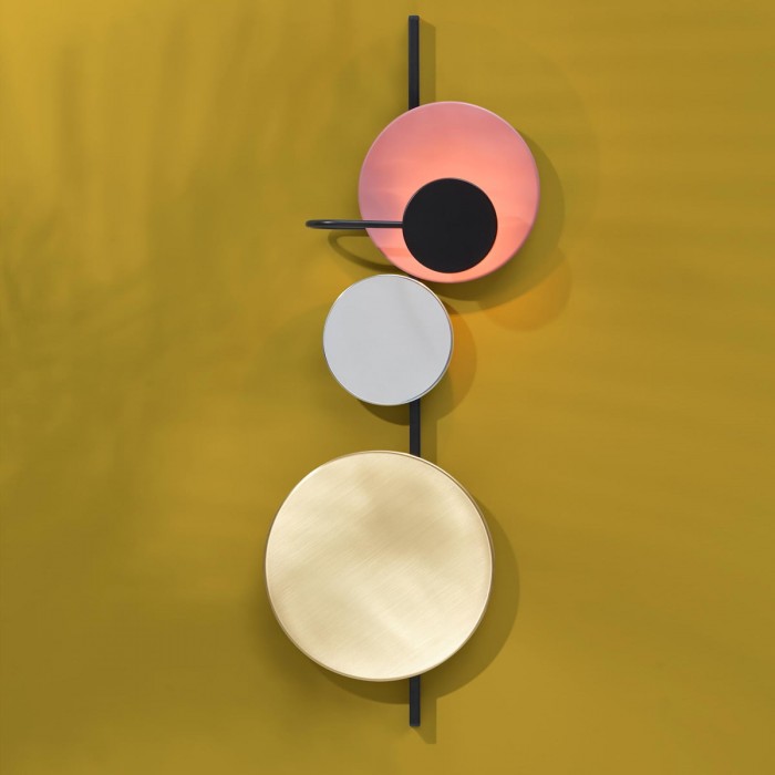 Настенный светильник планета