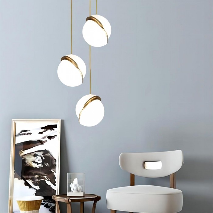 Crescent pendant lamp
