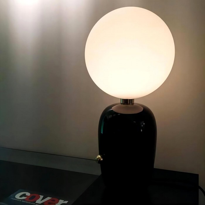 Aballs table lamp