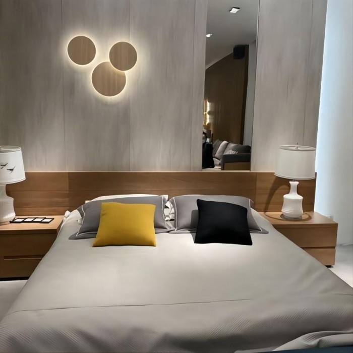 Puck Wall Art Wall Lamp