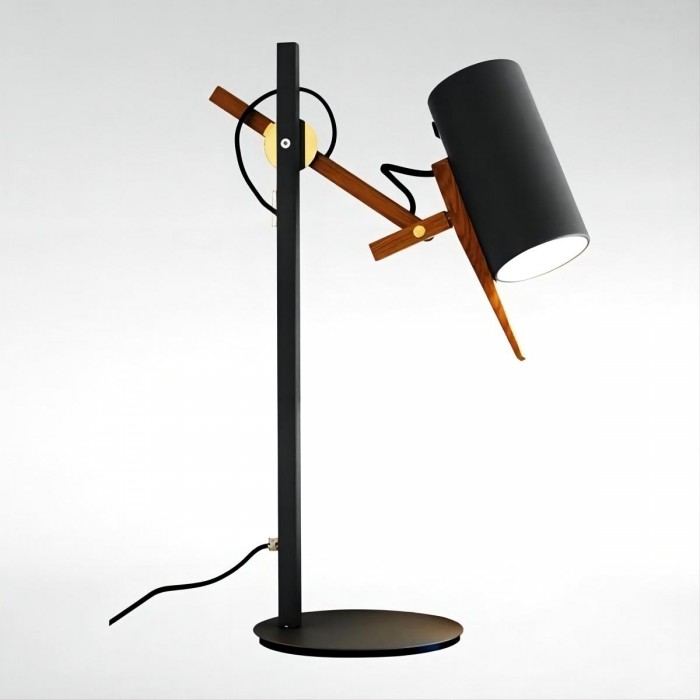 Scantling table lamp