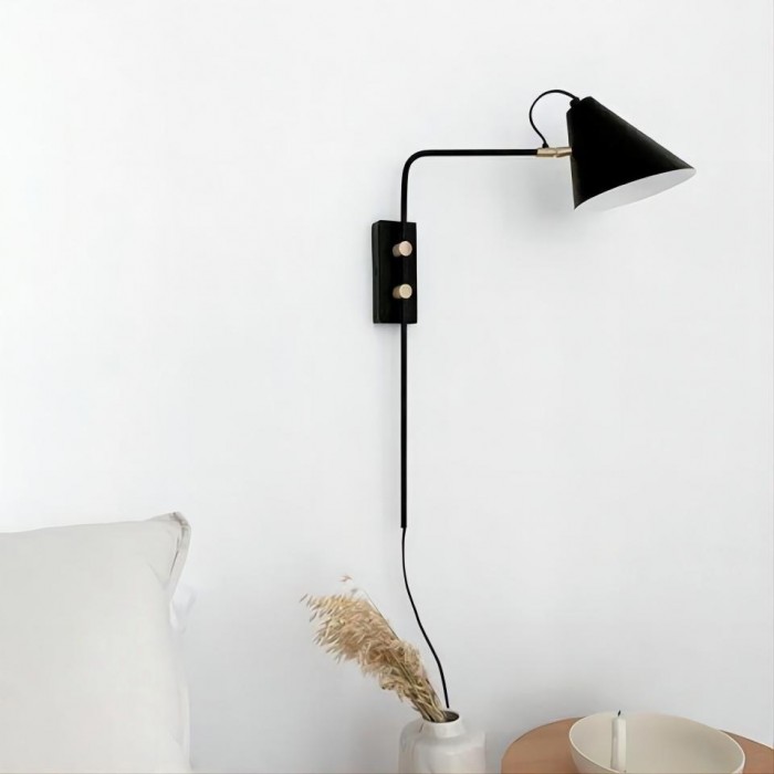 Club Wall Lamp