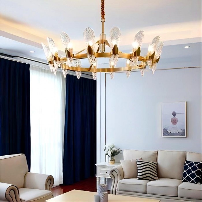 Королевская люстра из латуни