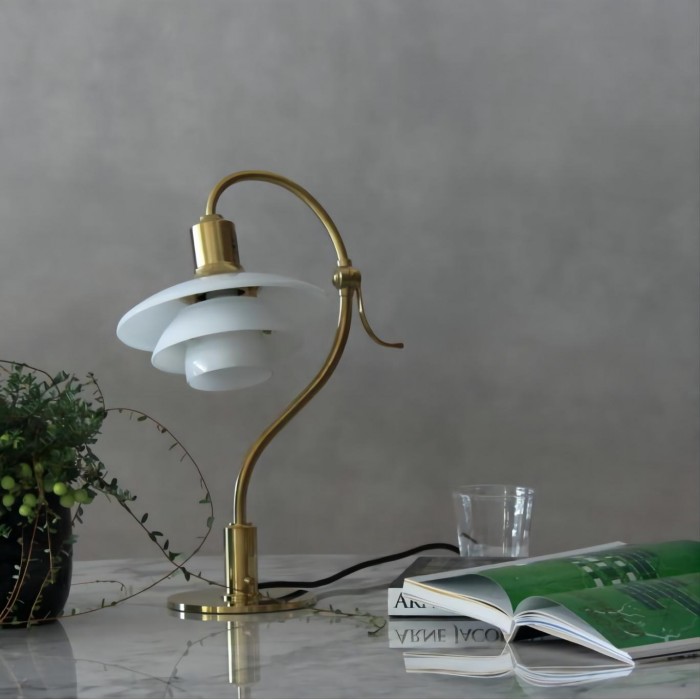 Golden PH 2/2 Table Light