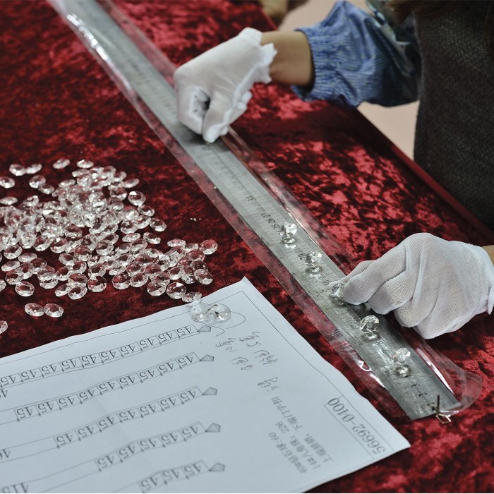 Home linear luxury crystal chandelier