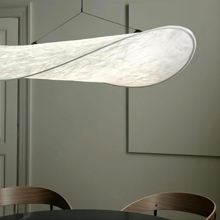 Tense pendant lamp