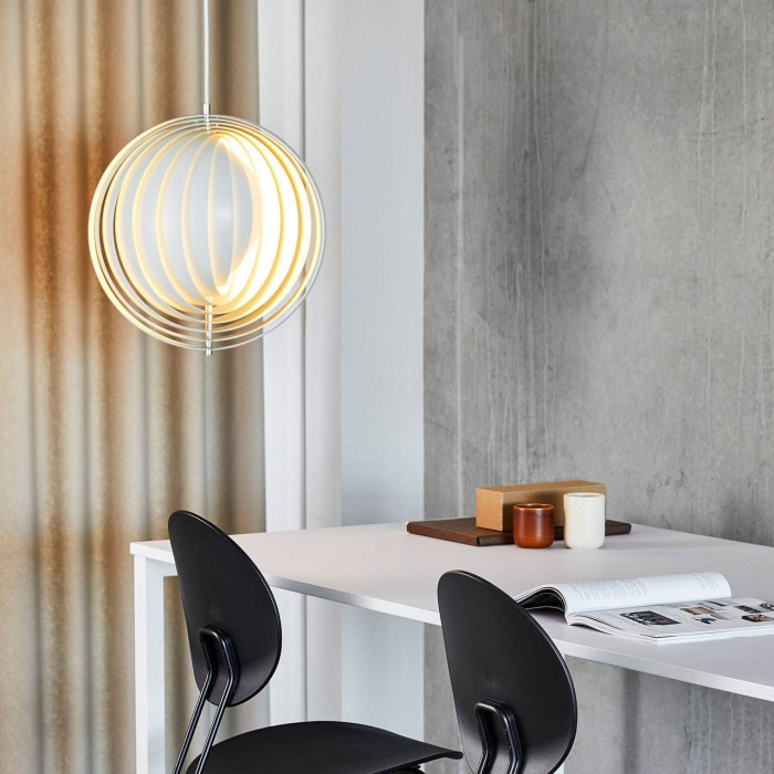 Вращающаяся подвесная лампа из верпана