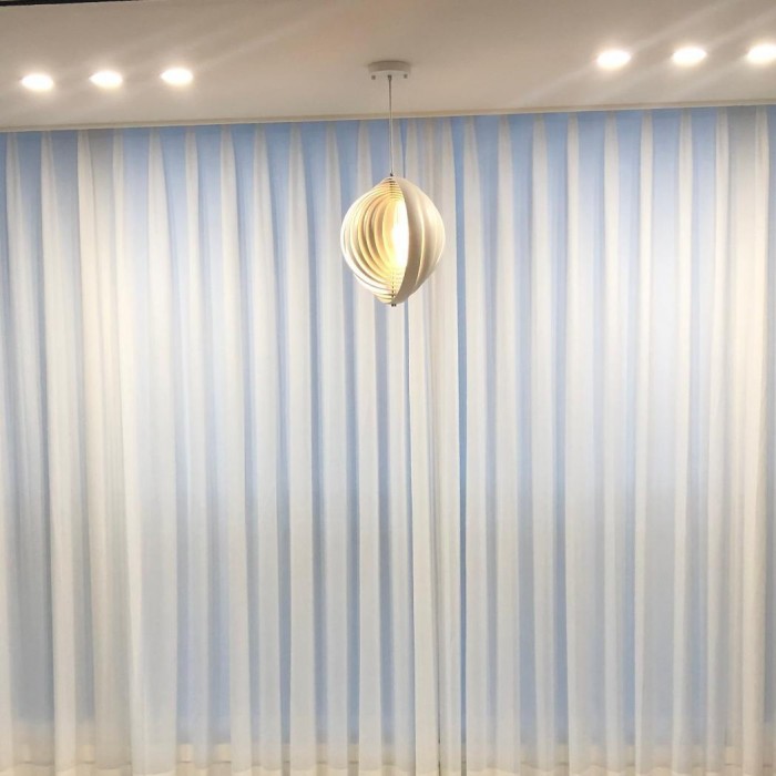 Вращающаяся подвесная лампа из верпана