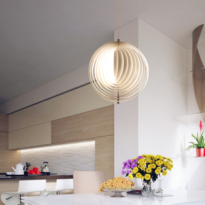 Вращающаяся подвесная лампа из верпана