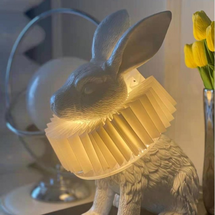 Modern rabbit table lamp