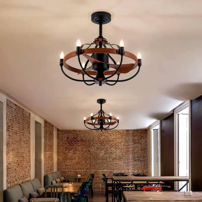 Винтажная люстра со свечой