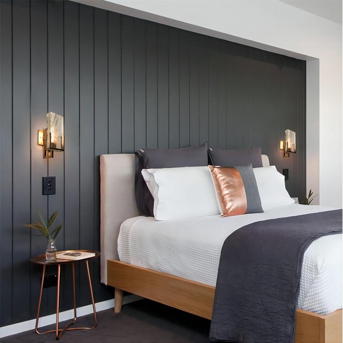 Настенный светильник из хрусталя