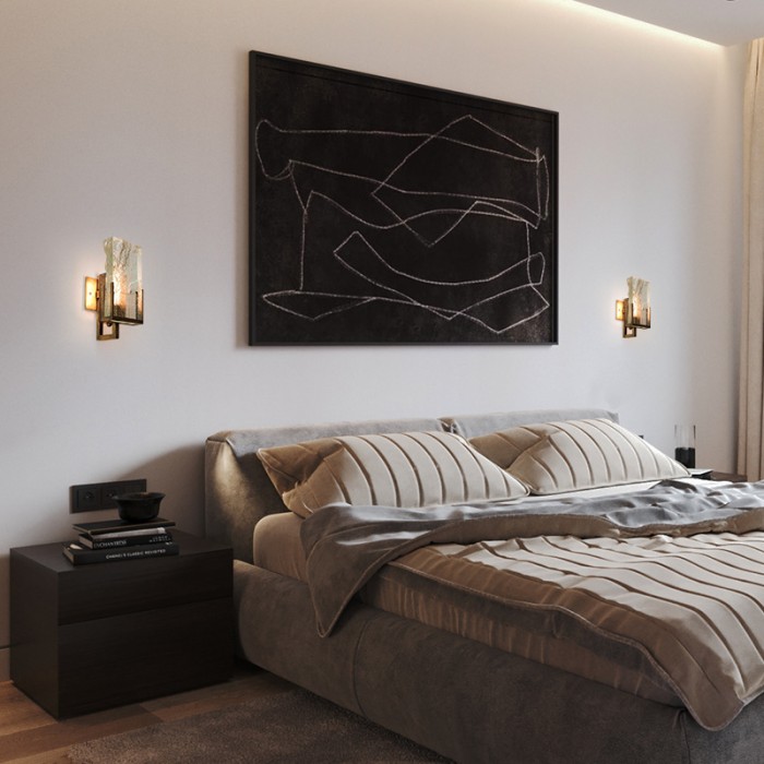 Настенный светильник из хрусталя