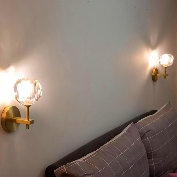 Boule De Cristal wall lamp