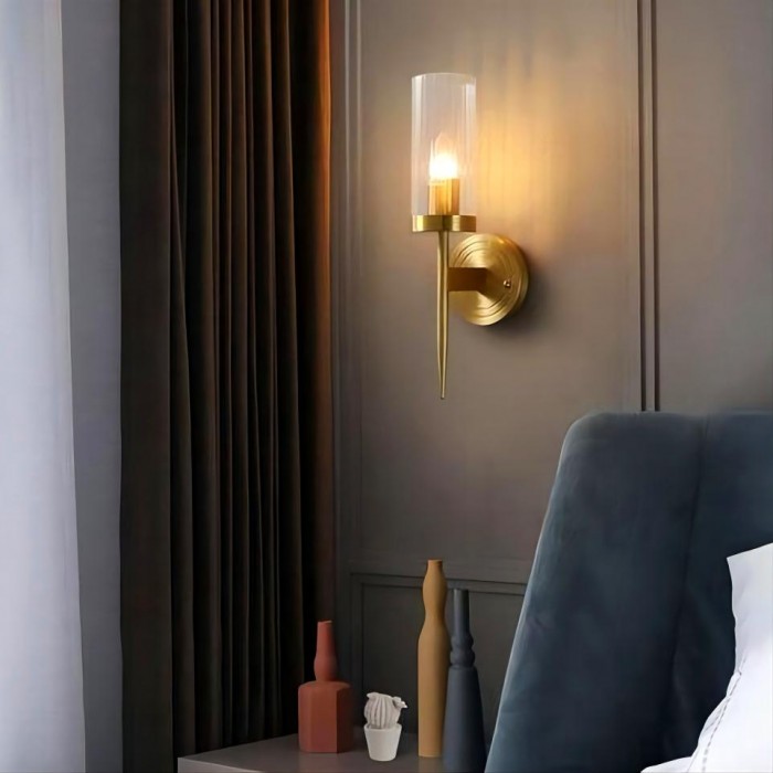 Clear glass shade wall lamp