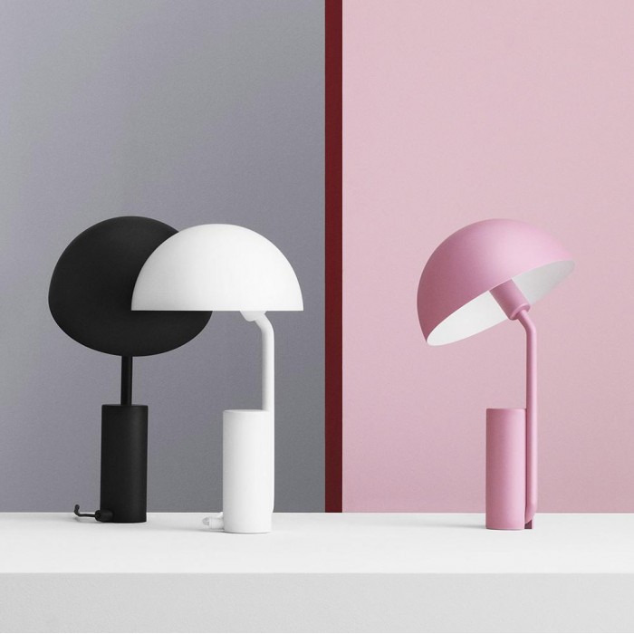 Cap table lamp