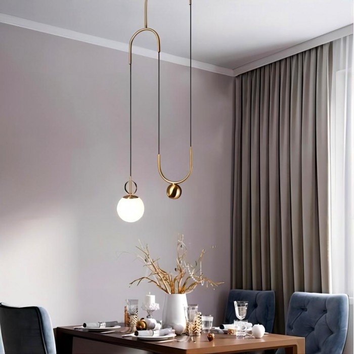 Adjustable hanging lamp