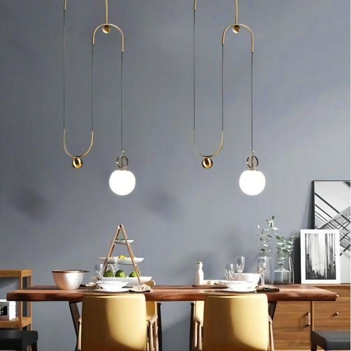 Adjustable hanging lamp
