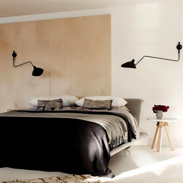 Serge Mouille Wall Lamp
