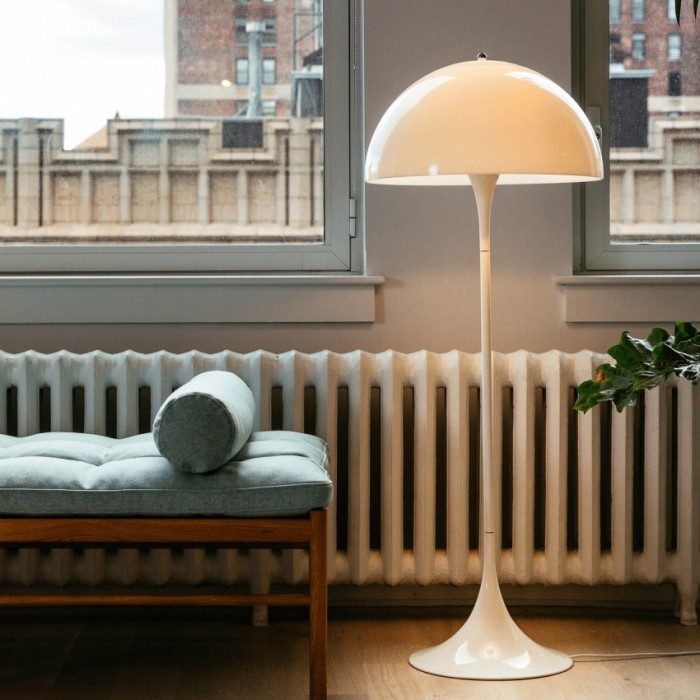 Mini Panthella Table Lamp