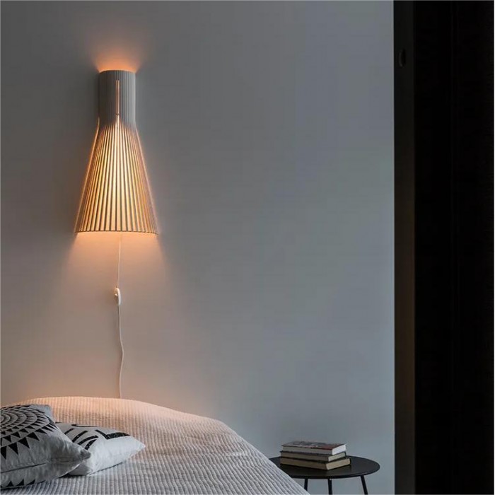 Secto Wall Light