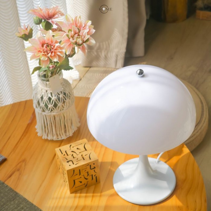 Mini Panthella Table Lamp
