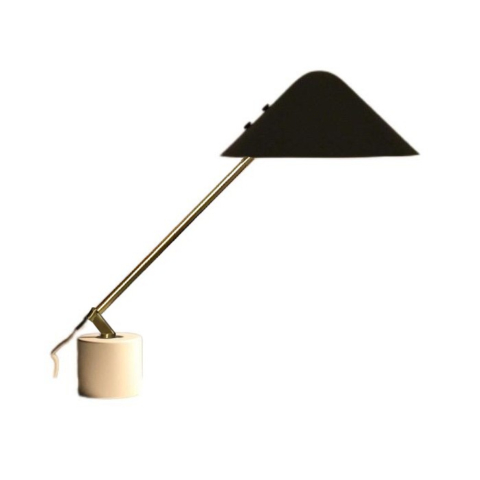 Качающаяся настольная лампа