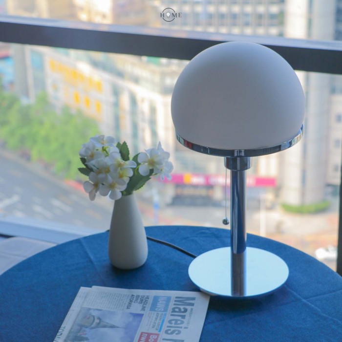 Bauhaus Table Lamp