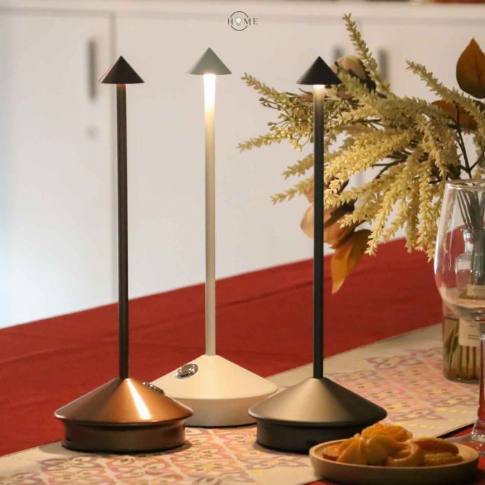 Pina Table Lamp