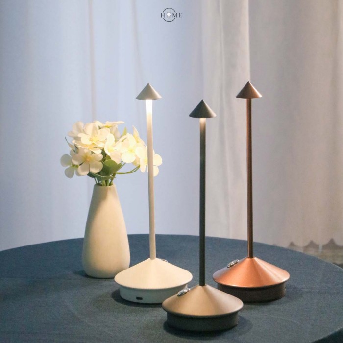 Pina Table Lamp
