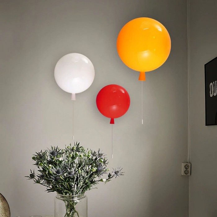MEMORY Balloon Wall Lamp