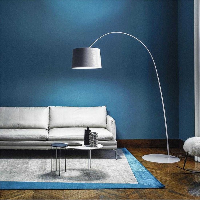 Современный торшер Twiggy