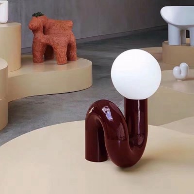Neotenic Table Lamp