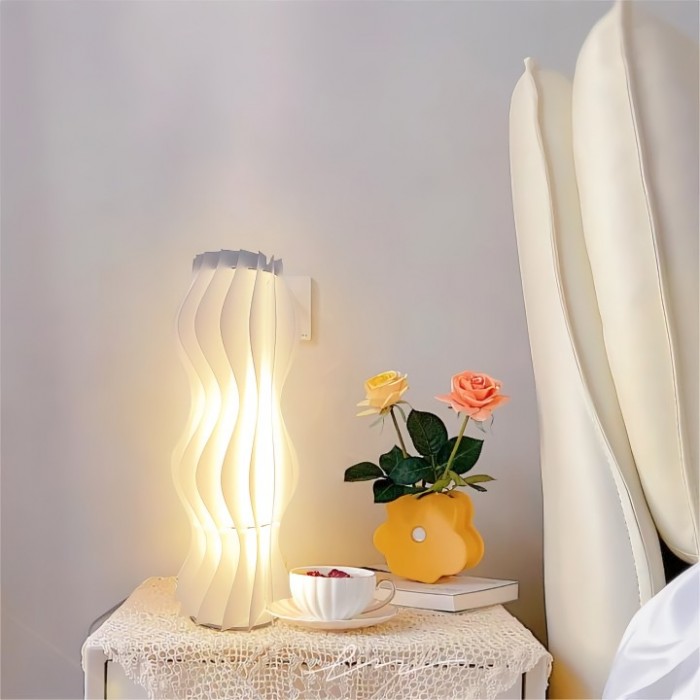 Vapor Hula Wave Shaped Table Lamp for Bedroom