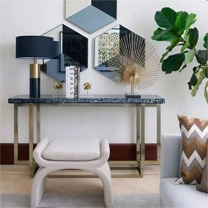 Настольная лампа из бетонного цилиндра