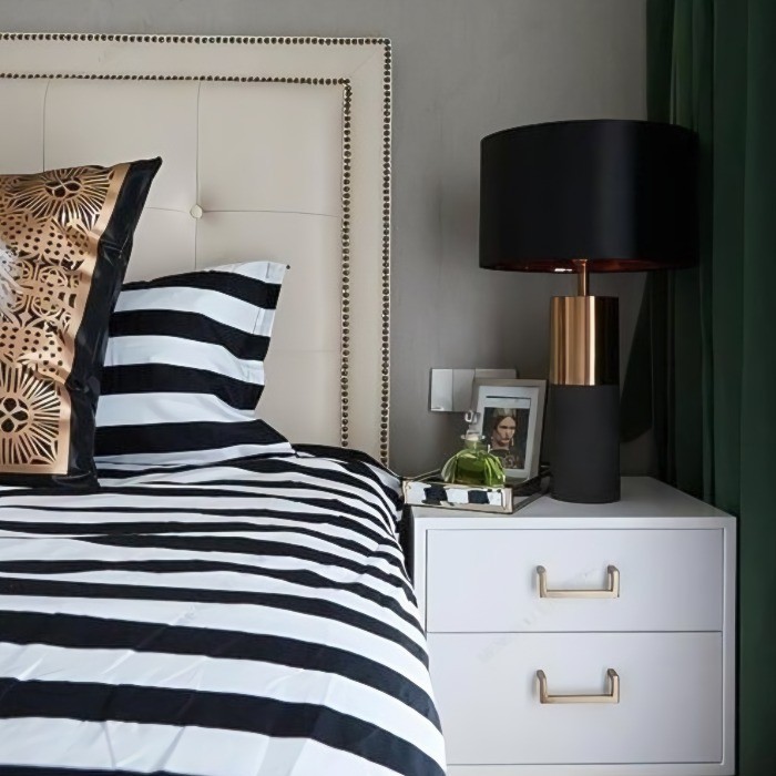 Настольная лампа из бетонного цилиндра