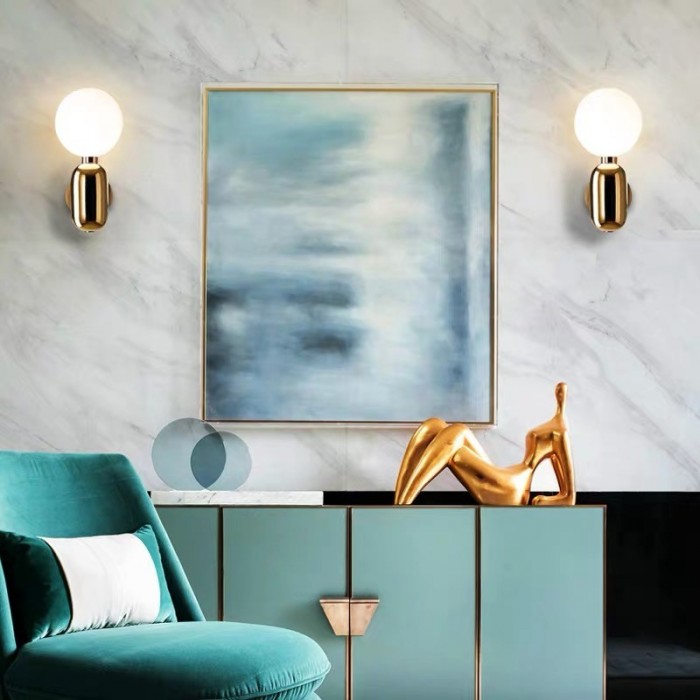 Aball's wall lamp