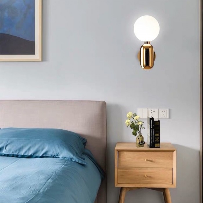 Aball's wall lamp