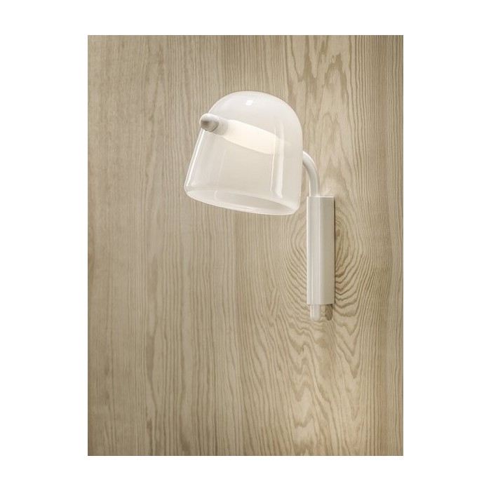 Mona wall lamp